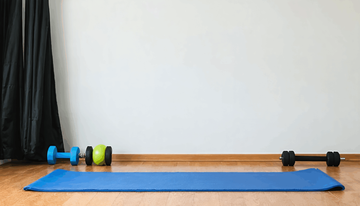 découvrez des exercices de gainage simples et efficaces pour débutants, incluant un dernier mouvement surprenant qui étonne même les coachs professionnels.